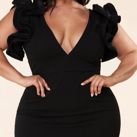 LITTLE BLACK DRESS - Picture 1 of 2